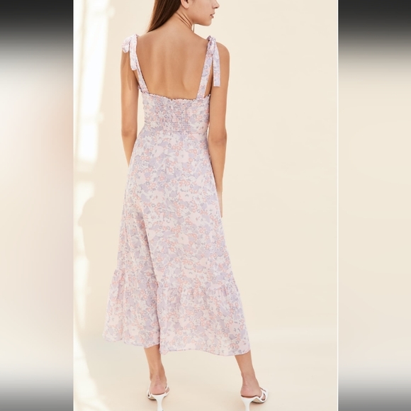 Perfect feminine Reformation Nikita Dress in Irene size 0 - Picture 5 of 15